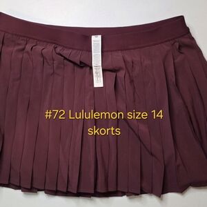 Lululemon Athletica Women's Deep Red Mini Skirt